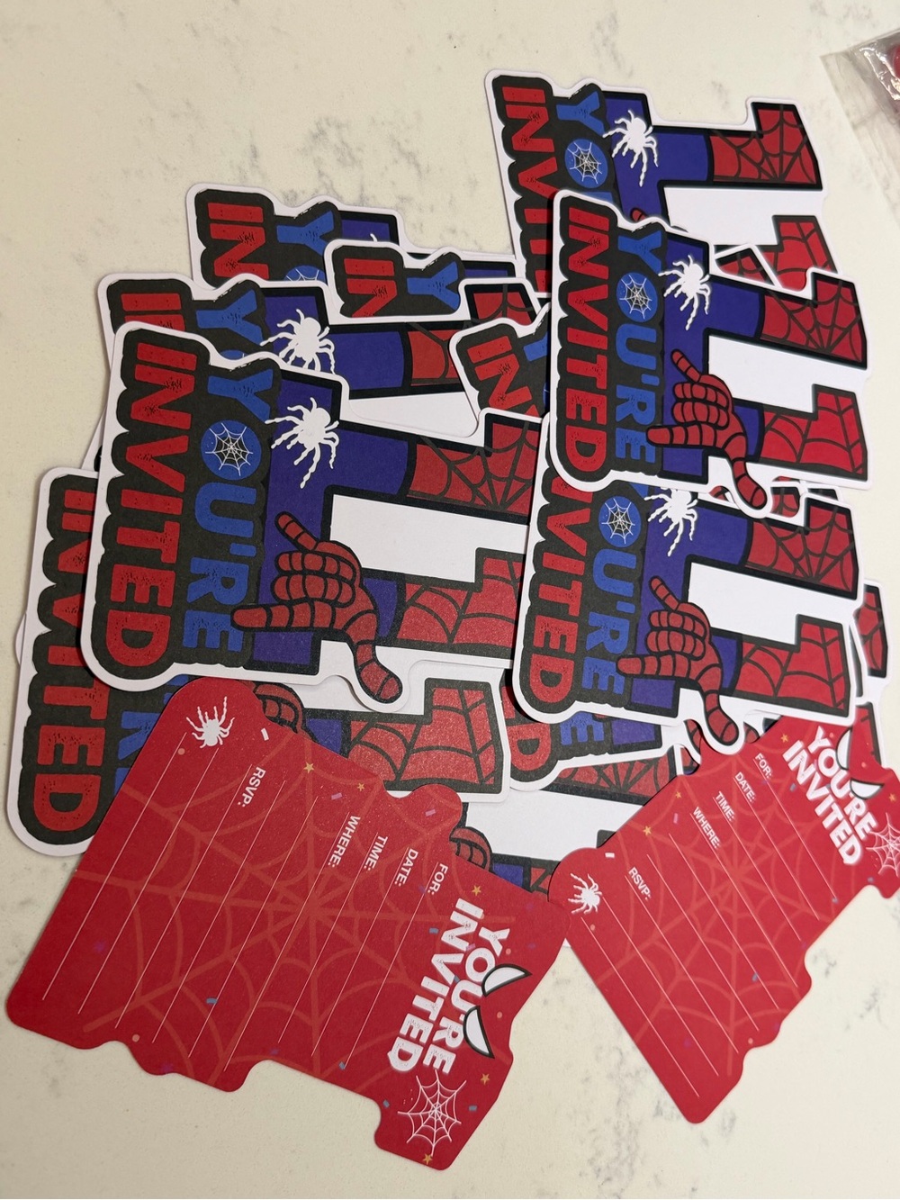 Spider-Man Party Fashion Red and Blue Superhero Invitations